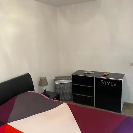 Louisa1 Апартаменты *